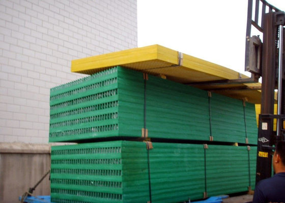 Китай Зеленые пластиковые крышки решетки, пластмассы 1220 кс 3660 усиленной решетка стеклотканью поставщик